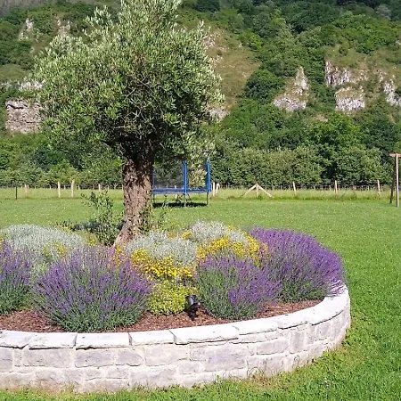 Nasares 2 * San Juan de Parres